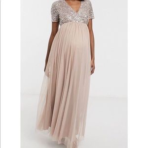 Beautiful Maternity gown!!